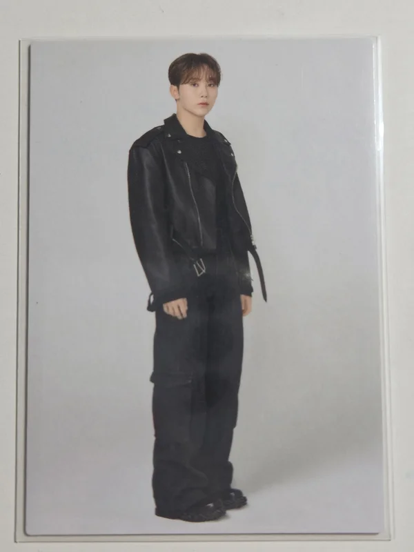 SEVENTEEN TOUR FOLLOW TO JAPAN PHOTO CARD