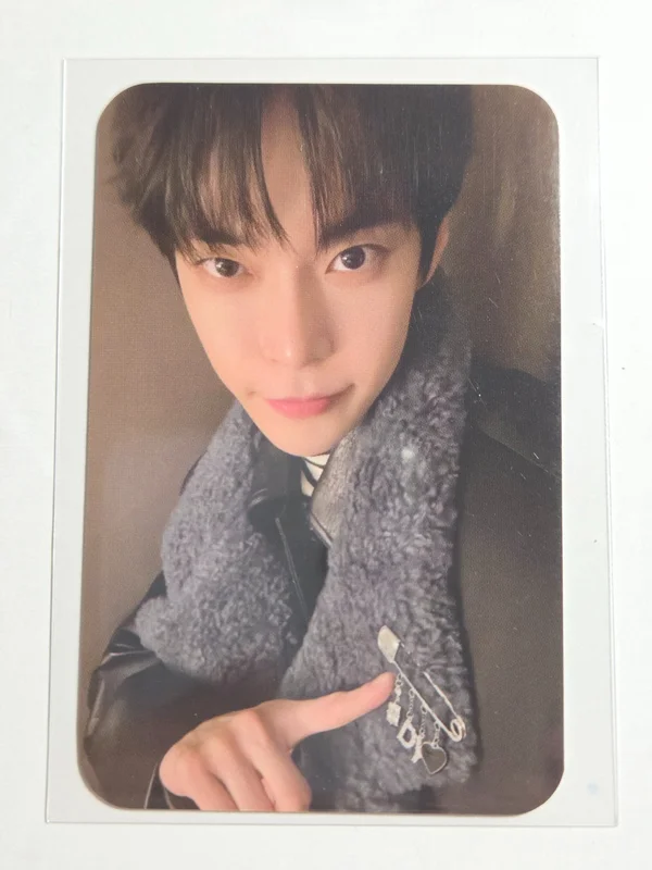 DOYOUNG ARTIST BIRTHDAY CARD