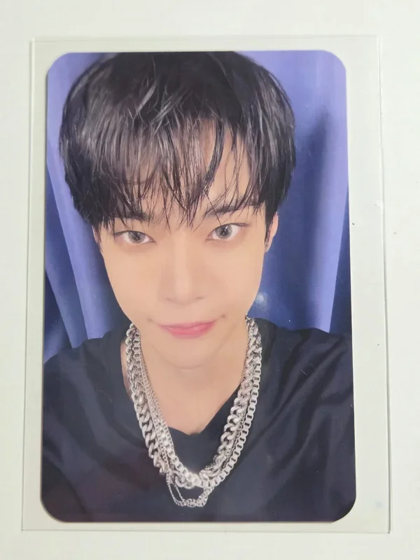 2 Baddies Digipack Ver. MU-MO SHOP