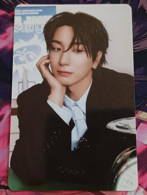 2025 SEASON'S GREETINGS