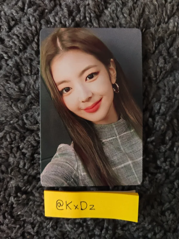 2021 OFFICIAL MERCHANDISE NO BAD DAYS JUNE LIMITED MONTHLY KIT GUESS ME!