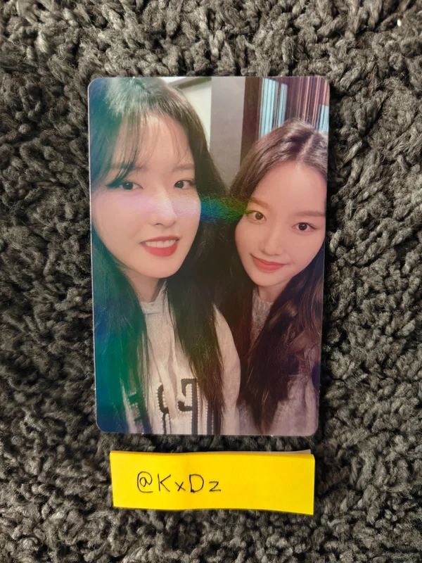 LOONAVERSE : FROM Trading Card
