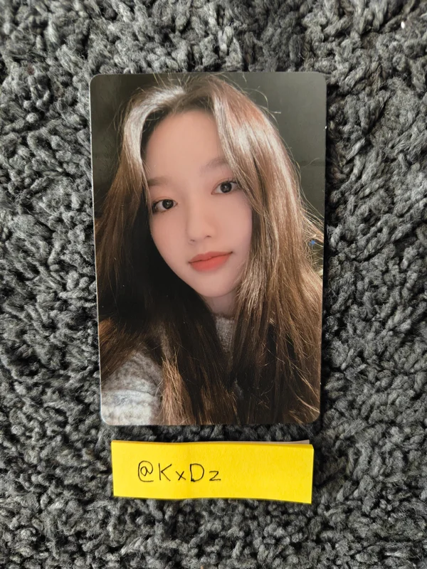LOONAVERSE : FROM Trading Card