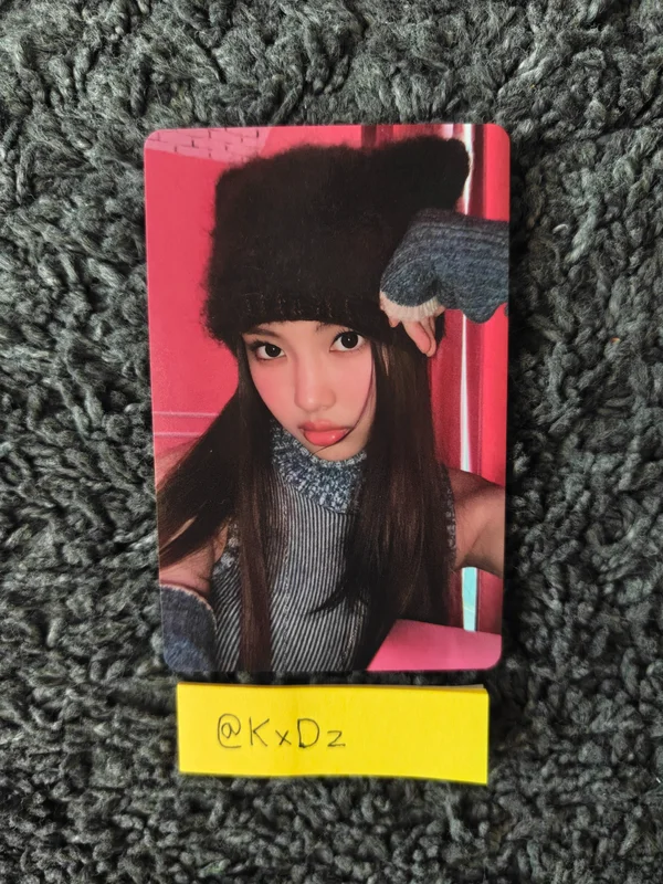 OMG Message Card ver. (HYEIN VER.)
