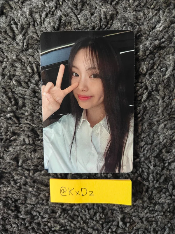 NewJeans How Sweet POP-UP NJ How Sweet Photocard set 1