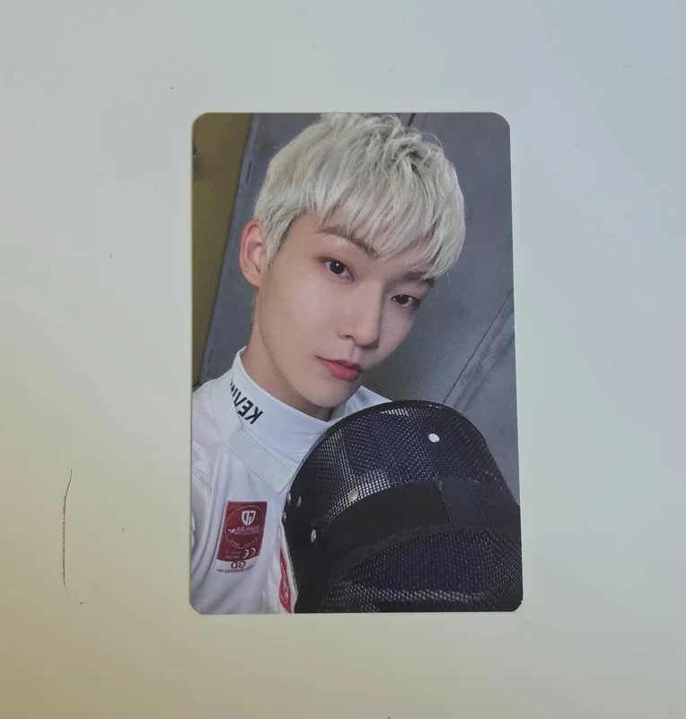 2022 Seasons Greetings Athlete Club EVERLINE