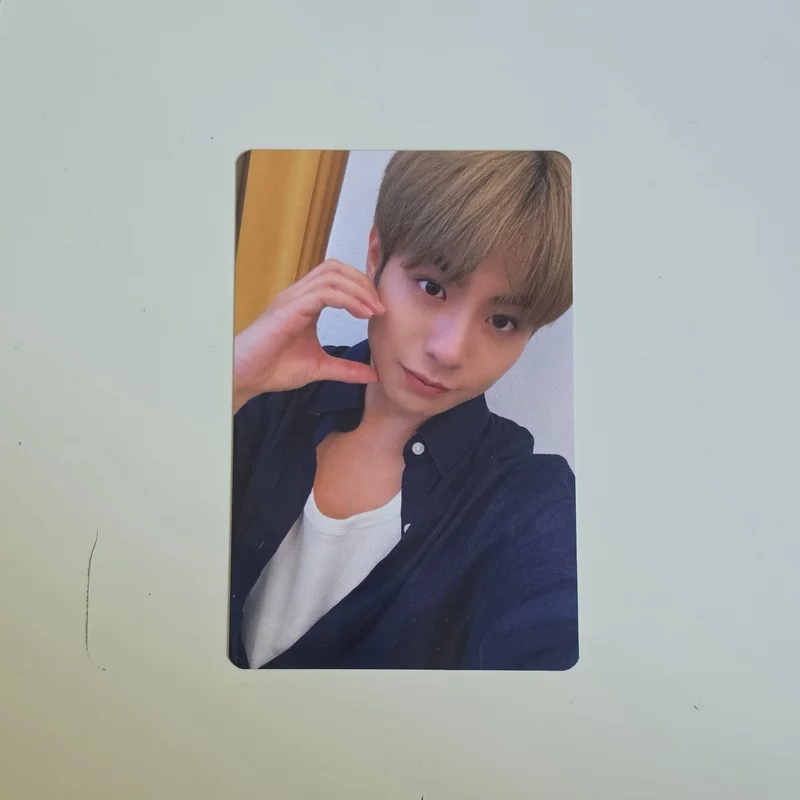 2025 EVNNE CONCERT 'SET N GO' EUROPE TRADING CARD
