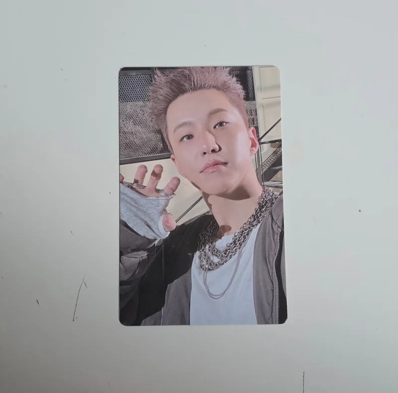 HAPPY BURSTDAY WEVERSE