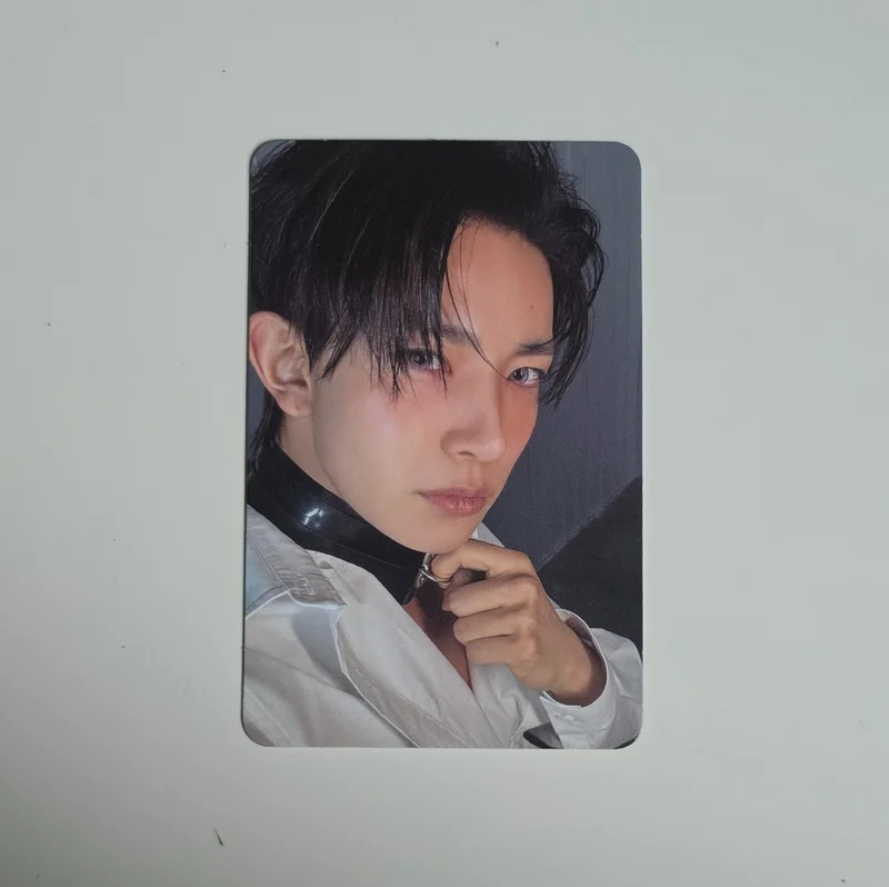 DESIRE : UNLEASH KPOP MERCH/SHOPE