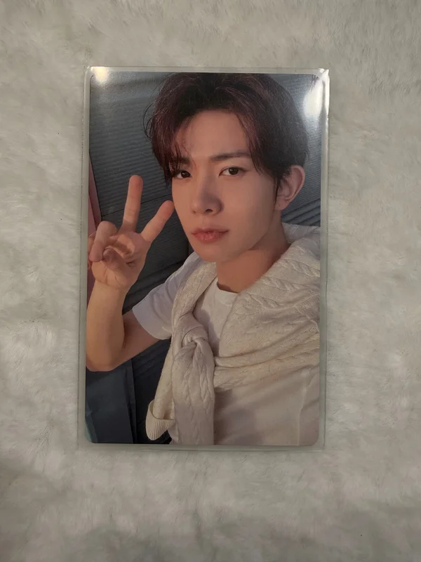 ROMANCE : UNTOLD Weverse Albums Ver.