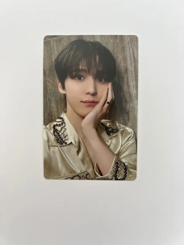 GOLDEN HOUR : Part.1 BLUE HOUR VER.