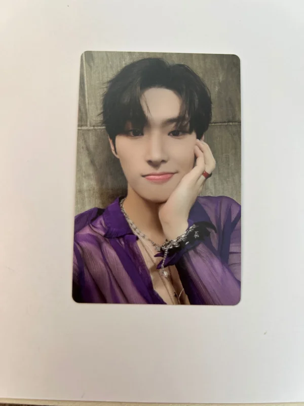 GOLDEN HOUR : Part.1 BLUE HOUR VER.