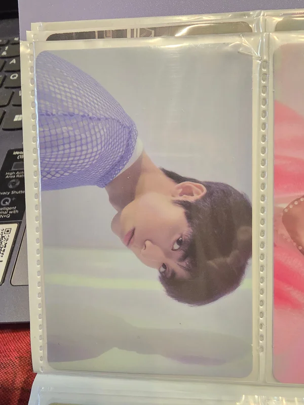 2022 SF9 SEASONS GREETINGS