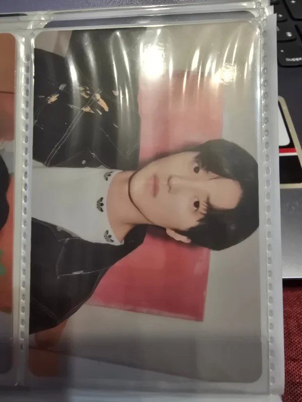 2022 SF9 SEASONS GREETINGS