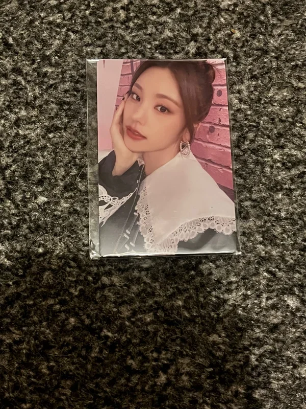 YEJI MIDZY & JAPAN DEBUT 2nd ANNIVERSARY ORIGINAL PHOTOCARD