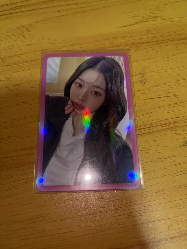 PUMA Jang Wonyoung Photocard