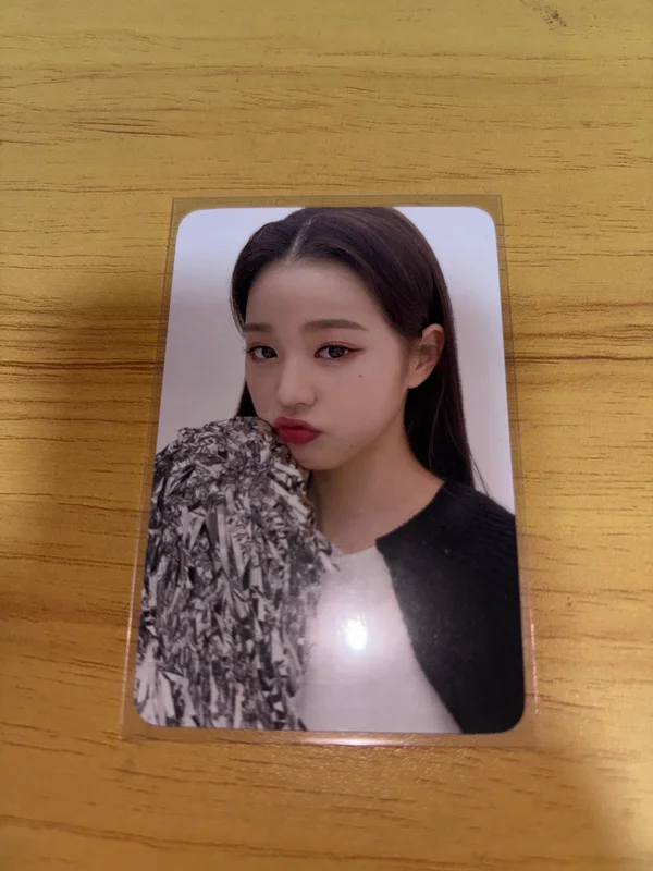 ELEVEN EVERLINE JANG WONYOUNG