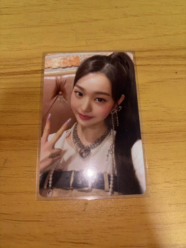 Ive Love Dive M/V Individual Photocard Starship Square