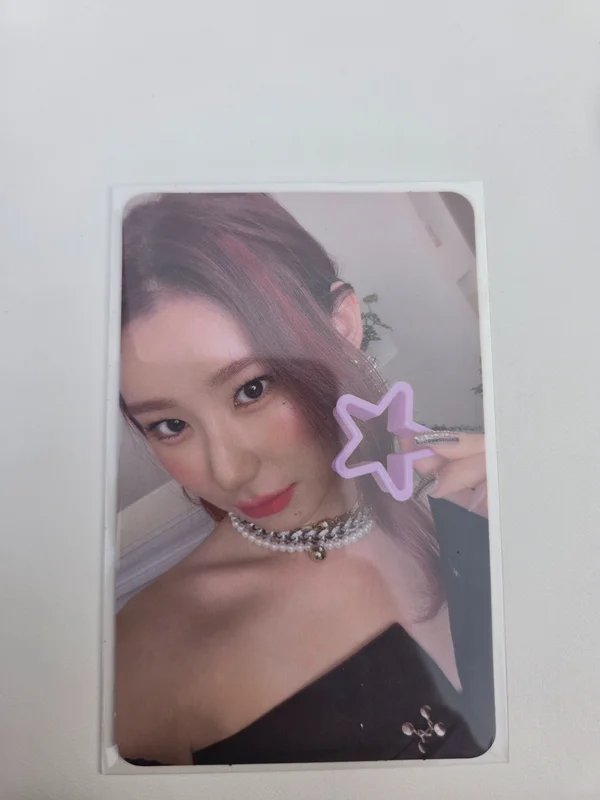 CRAZY IN LOVE Chaeryeong
