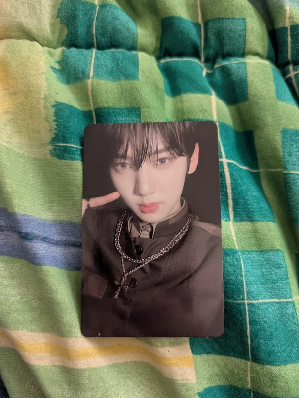 Han Yujin Melting point digipack vers.