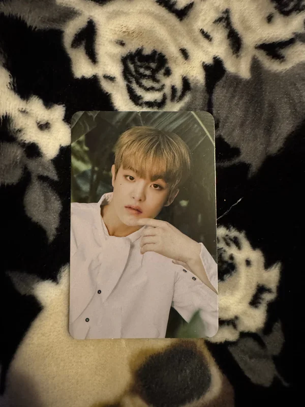 THE FIRST STEP : CHAPTER THREE WHITE ver.