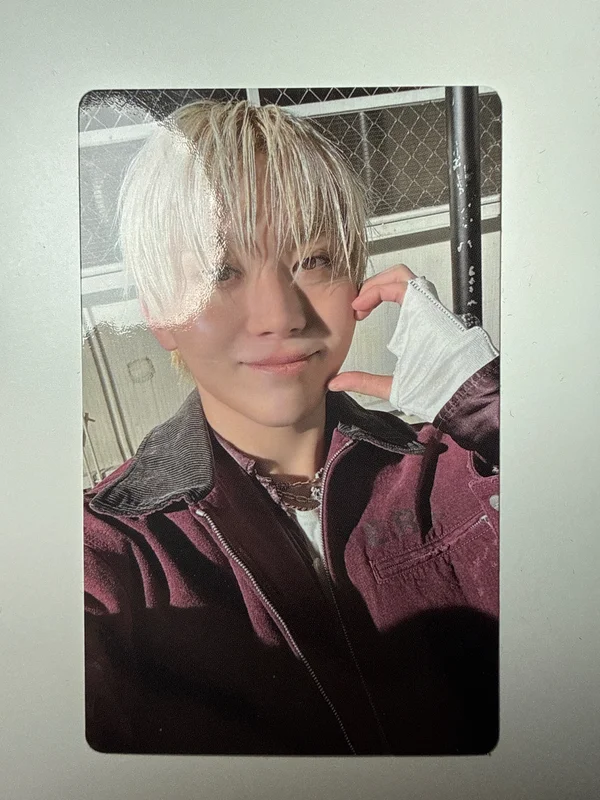 HAPPY BURSTDAY WEVERSE