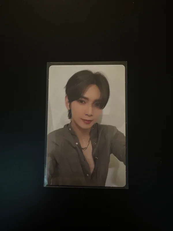 GOLDEN HOUR : Part.1 hello82