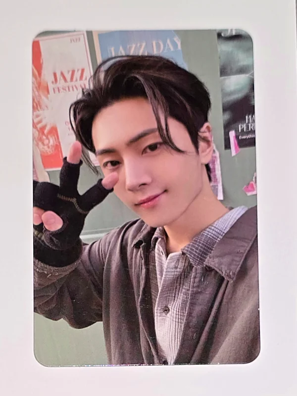 JAY ROMANCE : UNTOLD KPOP MERCH