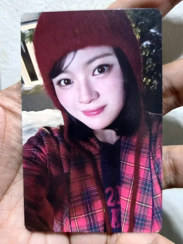JEONGYEON JYP JAPAN POPUP STORE 2025 TWICE OFFICIAL GOODS Holiday Morning REWARD