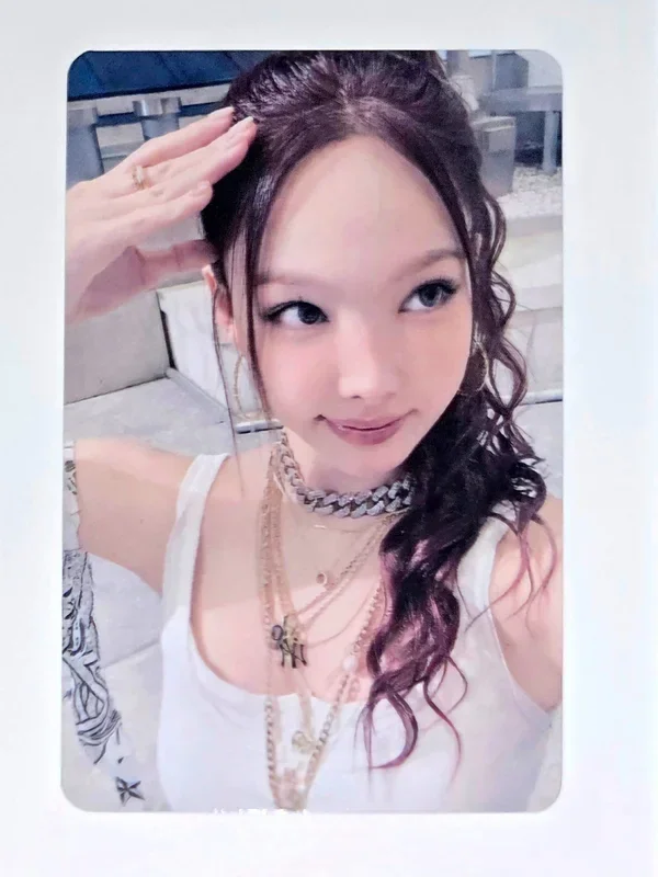 NAYEON TWICE THIS IS FOR YIZHIYU 1.0