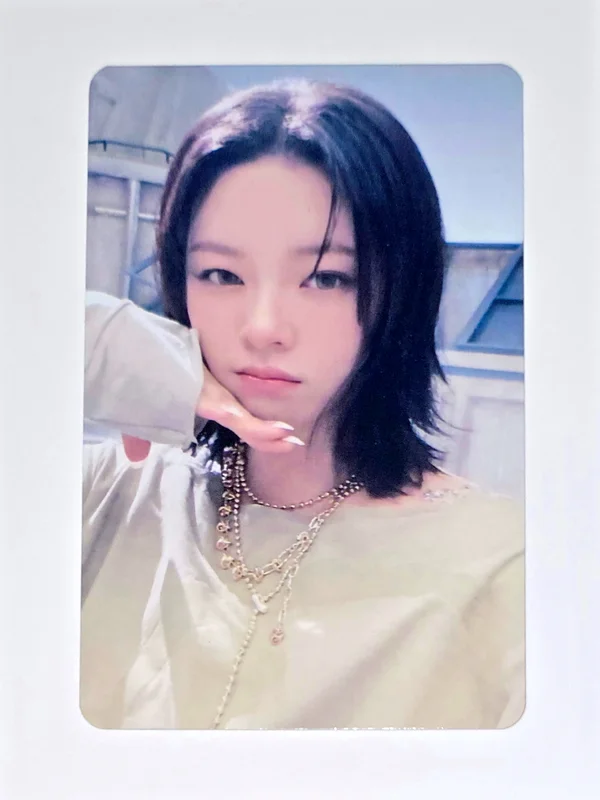JEONGYEON TWICE THIS IS FOR YIZHIYU 1.0