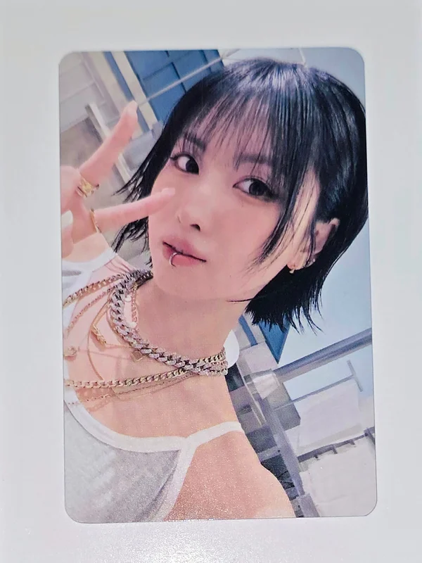 MOMO TWICE THIS IS FOR YIZHIYU 1.0