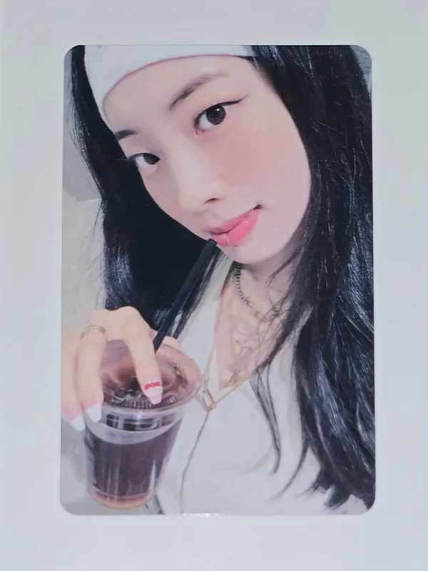 DAHYUN TWICE THIS IS FOR YIZHIYU 1.0