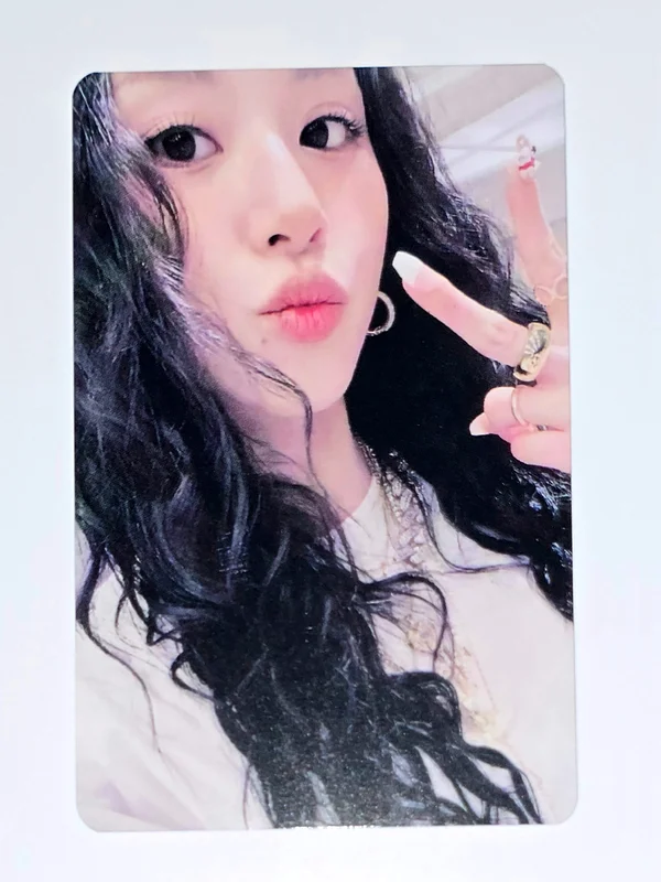 CHAEYOUNG TWICE THIS IS FOR YIZHIYU 1.0