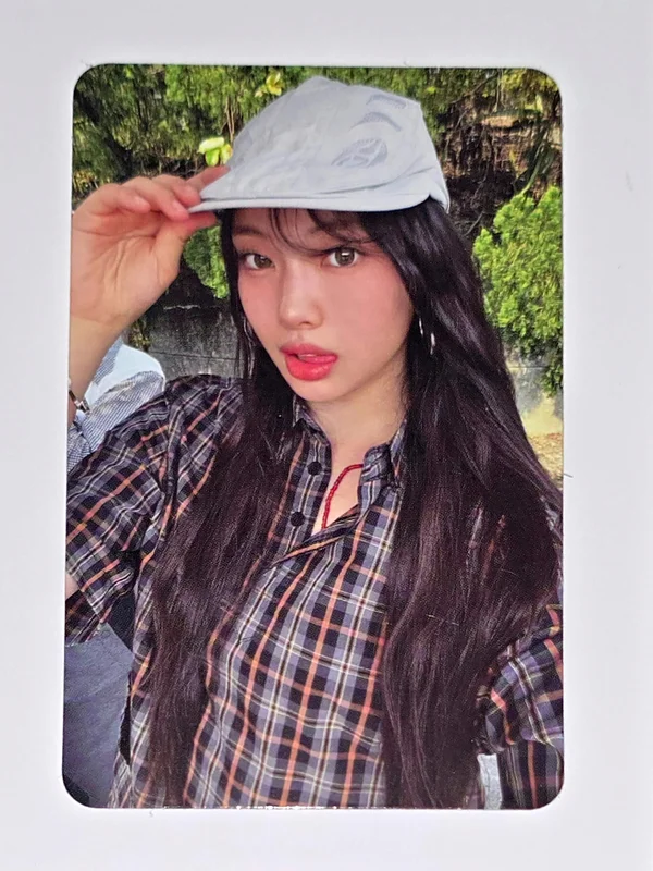 HYEIN How Sweet KPOP MERCH/SH0PEE pob