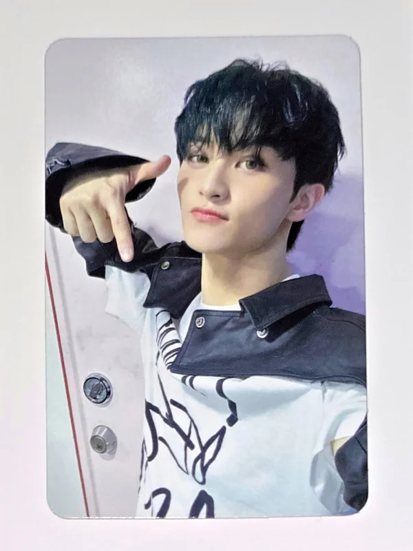 MARK DREAM( )SCAPE KPOP MERCH