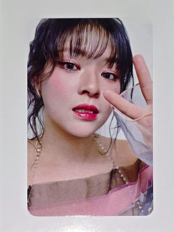JEONGYEON TWICE DIVE Member Solo Jacket Edition
