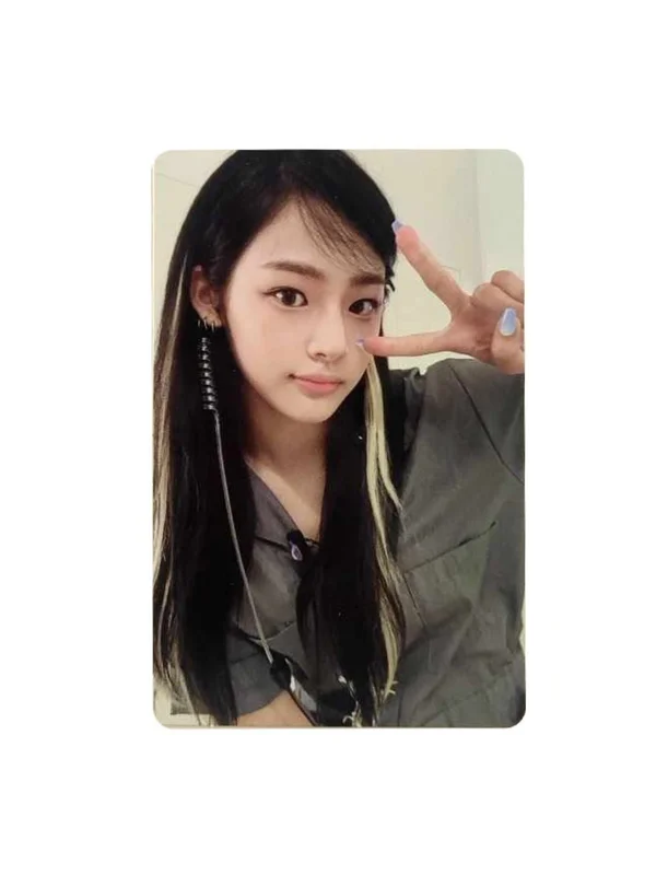 MINJI NEWJEANS X LINE FRIENDS POP-UP STORE NJ GET UP PHOTOCARD SET