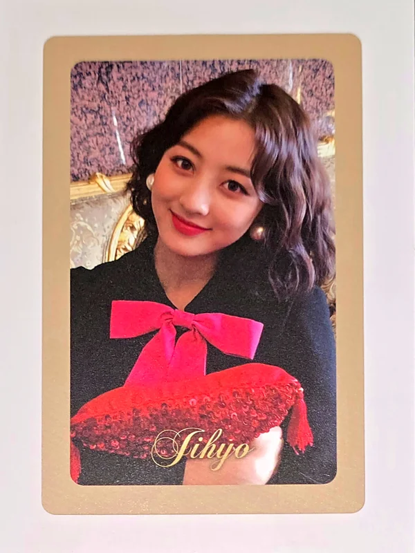 JIHYO The Year of "YES" Pre-Order