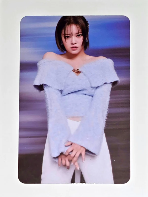 JEONGYEON READY TO BE Target Exclusive