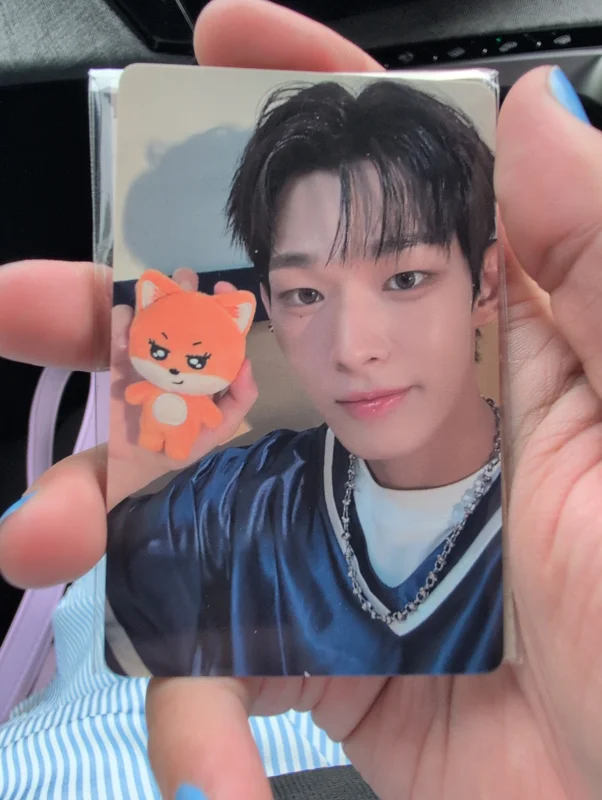 WHO WE ARE POP-UP STORE 10CM DOLL KEYRING
