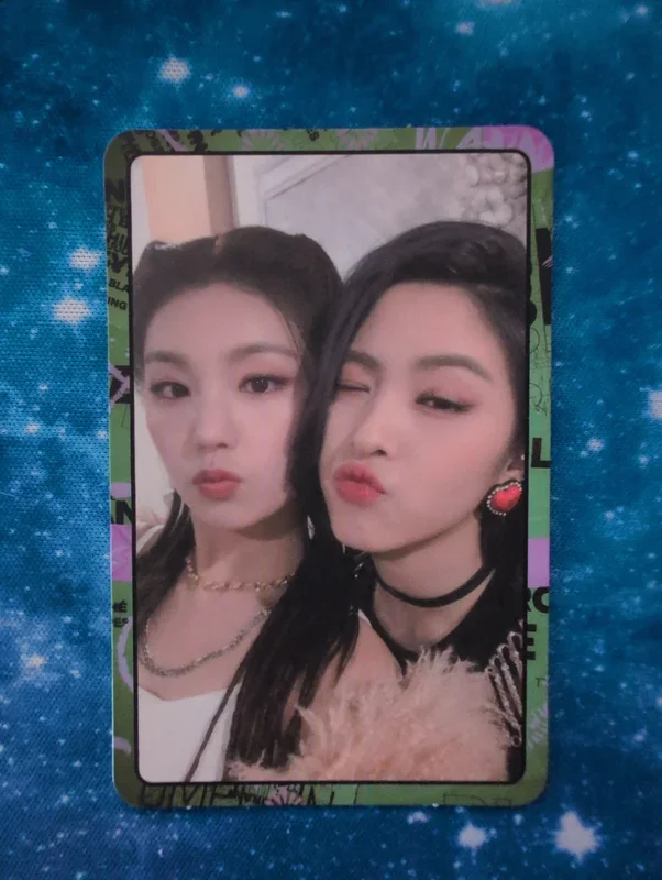IT'z ME YEJI and RYUJIN