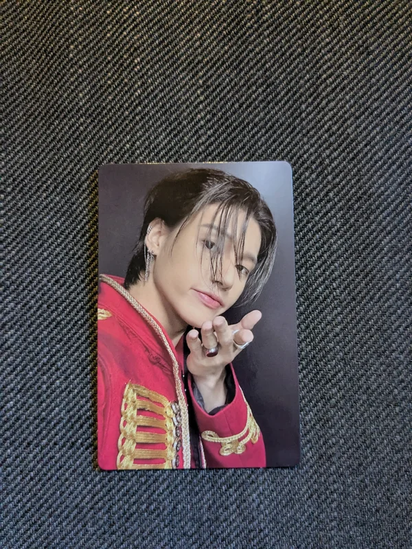 Wooyoung: The World EP. Fin : Will hello82