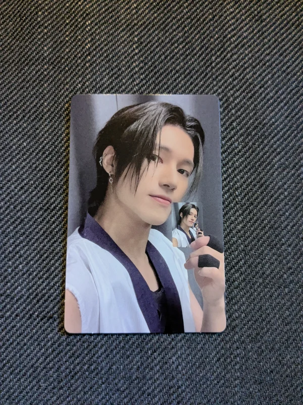 Wooyoung: The World EP. Fin : Will Target Exclusive