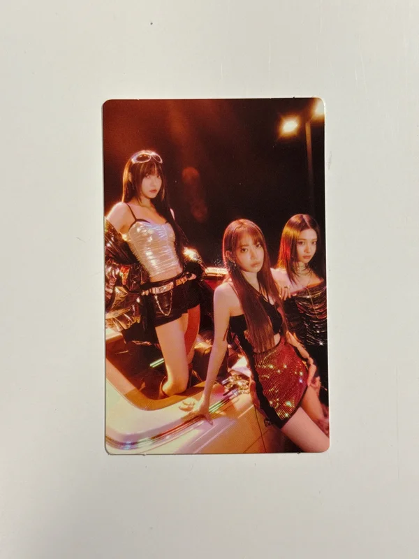Tour trading card