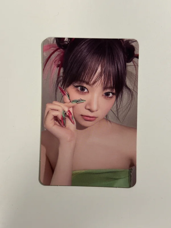 Eunchae crazy target exclusive