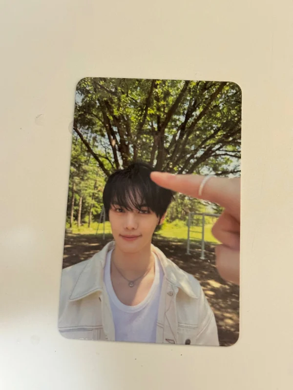 NEVER SAY NEVER PHOTOBOOK Ver. ORDINARY Ver.