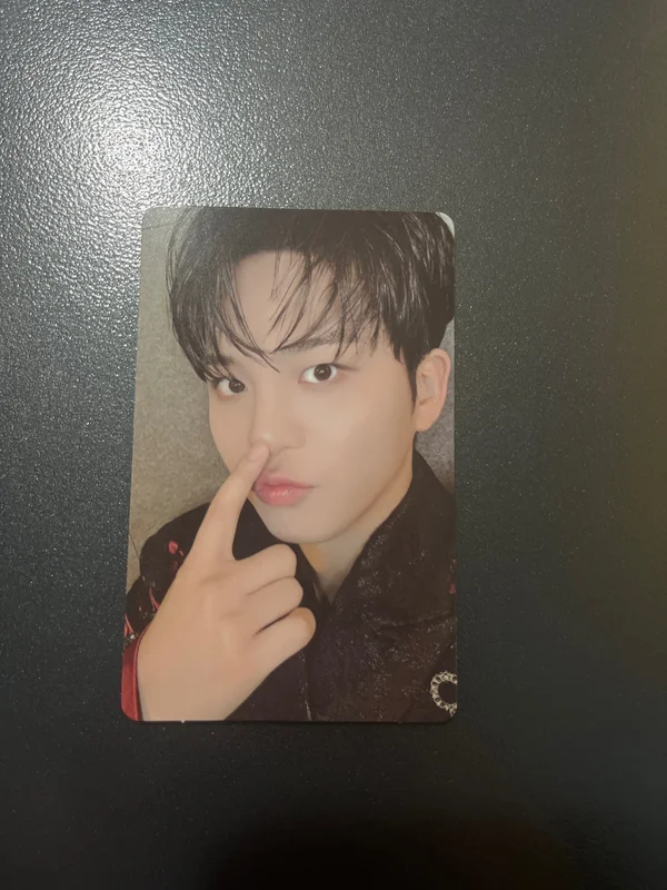 ATEEZ 2025 WORLD TOUR [IN YOUR FANTASY] IN INCHEON RANDOM PHOTOCARD PACK