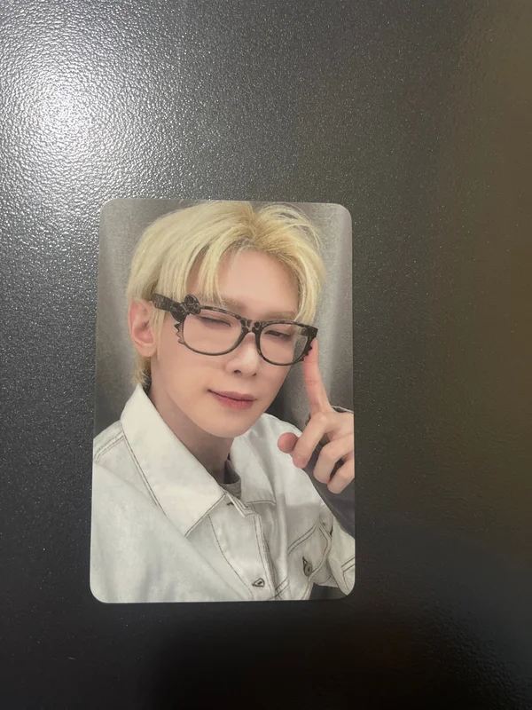 GOLDEN HOUR : Part.4 JJMUZE LUCKY DRAW