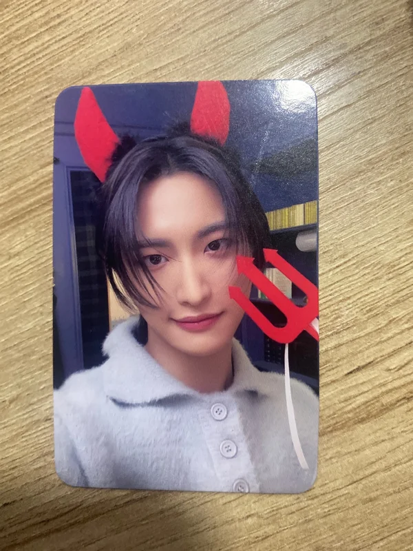 THE WORLD EP.FIN : WILL POP-UP EXBITION & STORE SPECIAL LUCKY GIFT EVENT